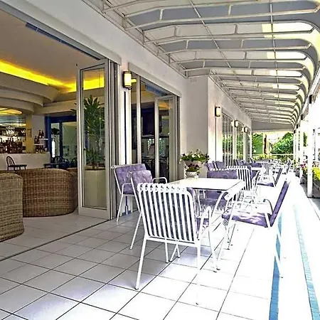 Vienna 3*